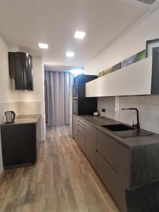 Erdvi Studija Spacious Studio Apartment Self Check In VNO Exterior photo